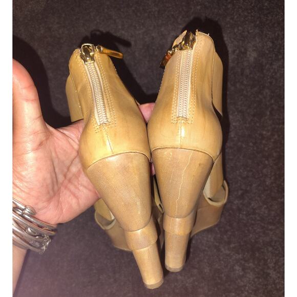 NEW DVF Opal 5" Leather & Wood Wedge Sandal Sz 8 - Picture 4 of 6